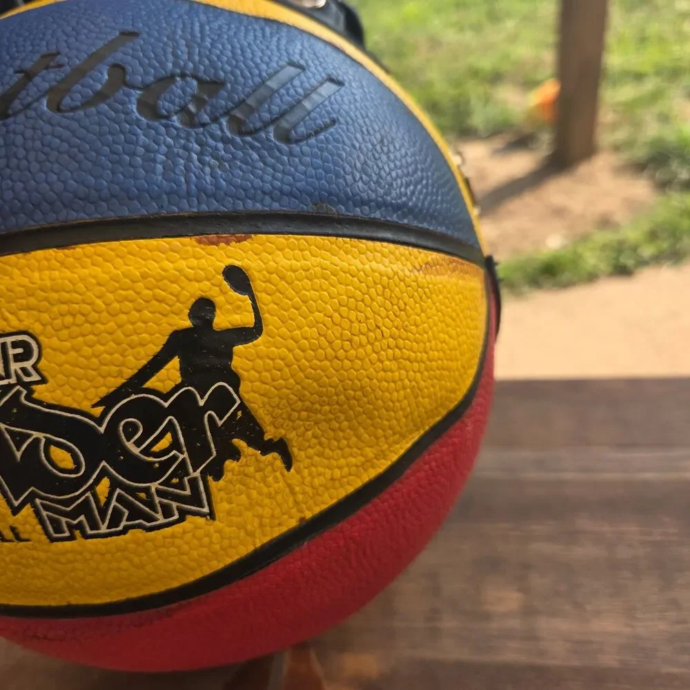 Pixar RenderMan Basketball Purse 9
